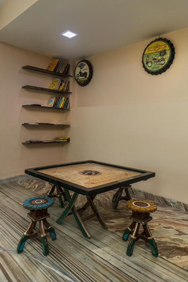 Saffronstays Aura, Alibaug - Luxury Pool Villa With A Game Room And Spacious Lawn อลีบาก ภายนอก รูปภาพ