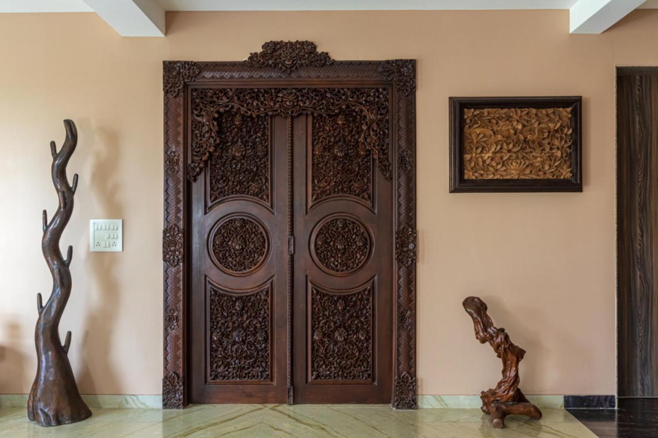 Saffronstays Aura, Alibaug - Luxury Pool Villa With A Game Room And Spacious Lawn อลีบาก ภายนอก รูปภาพ